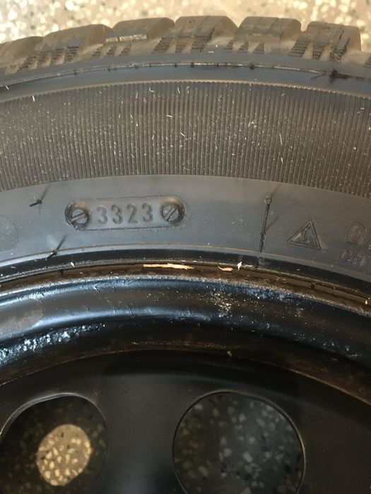 Зимни гуми 205/55/16 дот.23