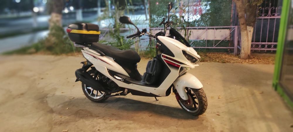 Скутер "Мото-мир"