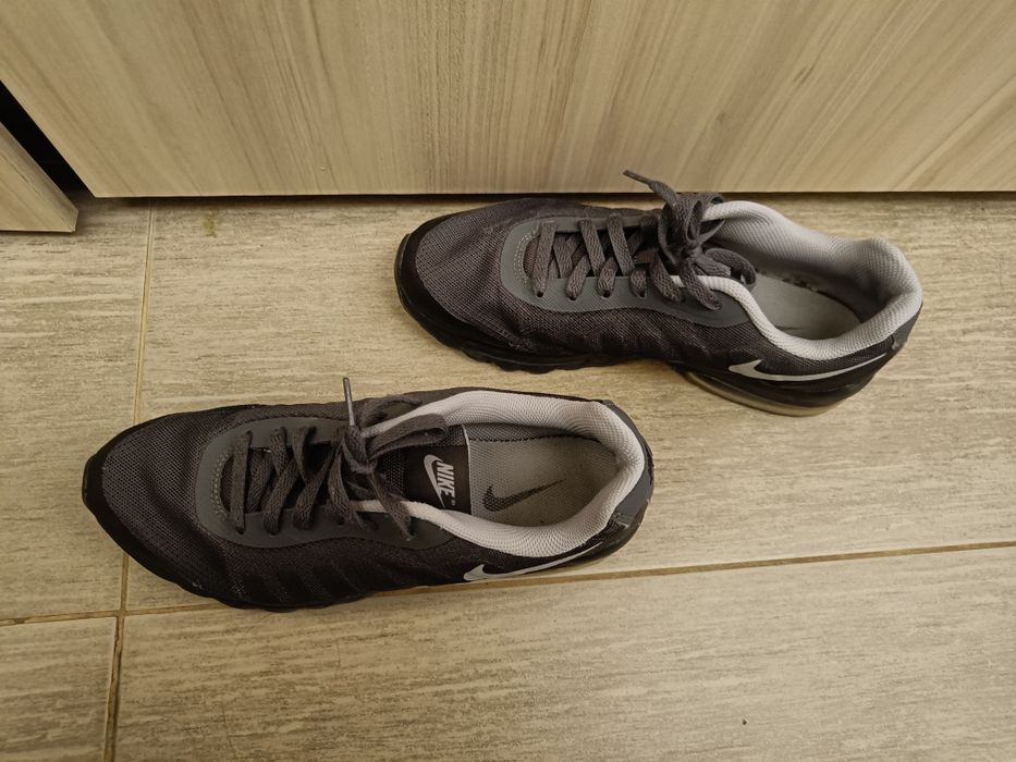 Nike invigor 43 номер