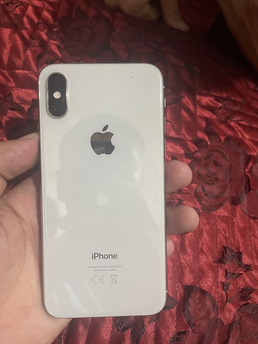 iPhone xs с гарантией
