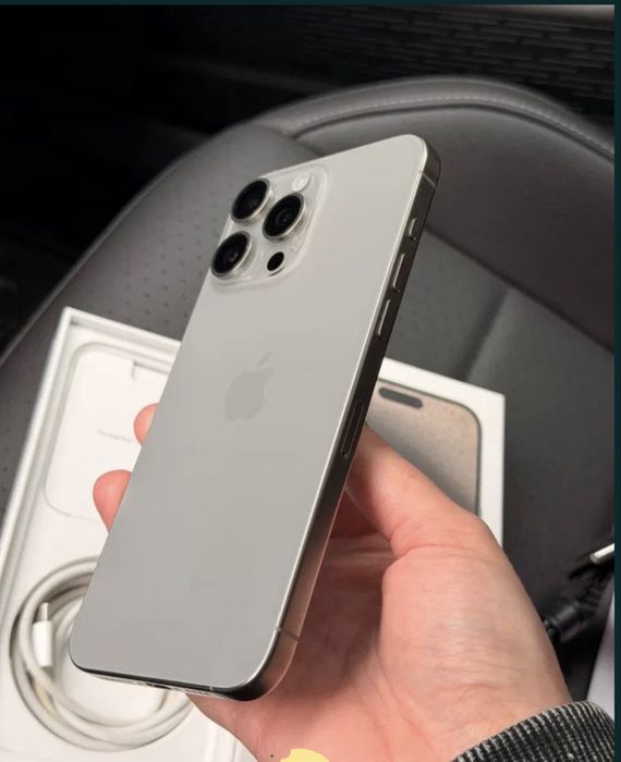 Iphone 15 Pro Max ideal