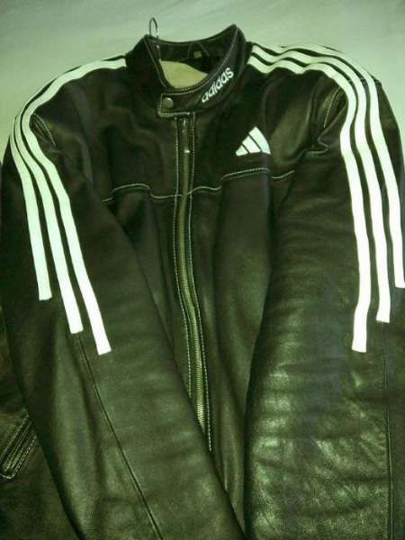 Адидас-естесвена кожа