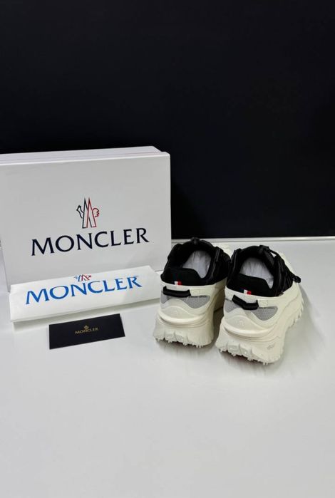 Мъжки сникърси moncle