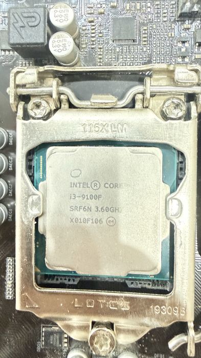 Материнская плата с процессором intel i3 9100f
