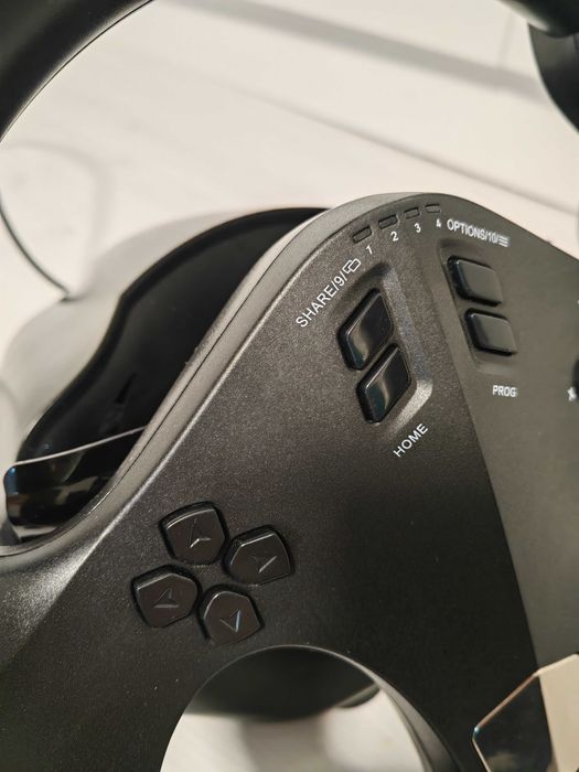 Volan Gaming Myria MG7400 cu Pedale – Ideal Euro Truck / Racing