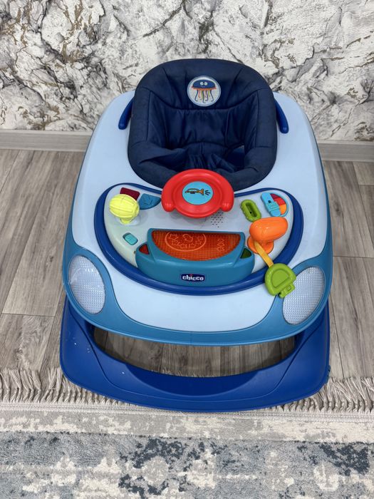 Продам ходунок chicco