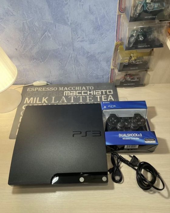 Playstation 3 Slim/500gb. 3 ta pult. Ichi tula uyin