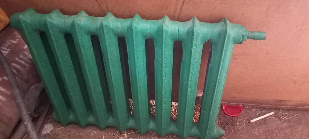 Чугунгая батарея 8 секции