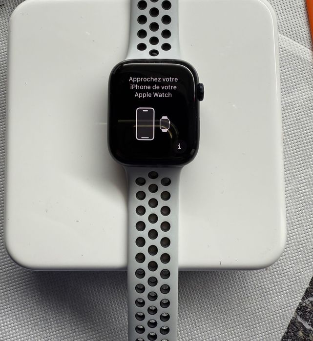 Apple Watch seria 7 45mm impecabil