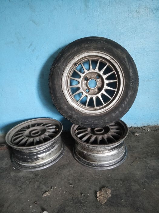 Продам диски на Ауди80