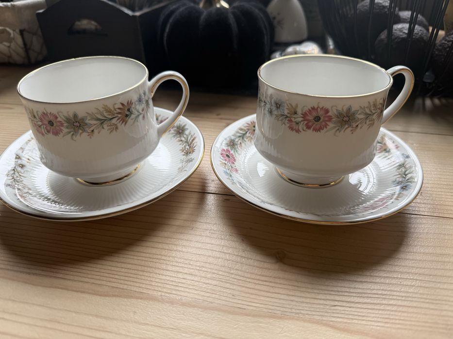 Royal Albert,Paragon,”Belinda”