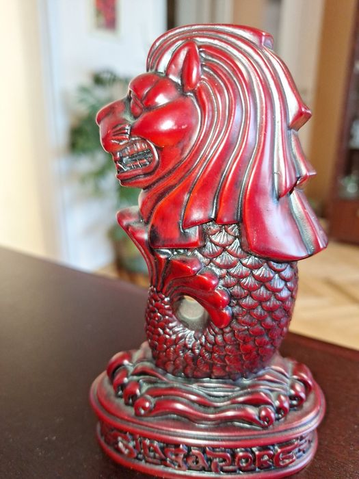 Продавам статуетка Дракон