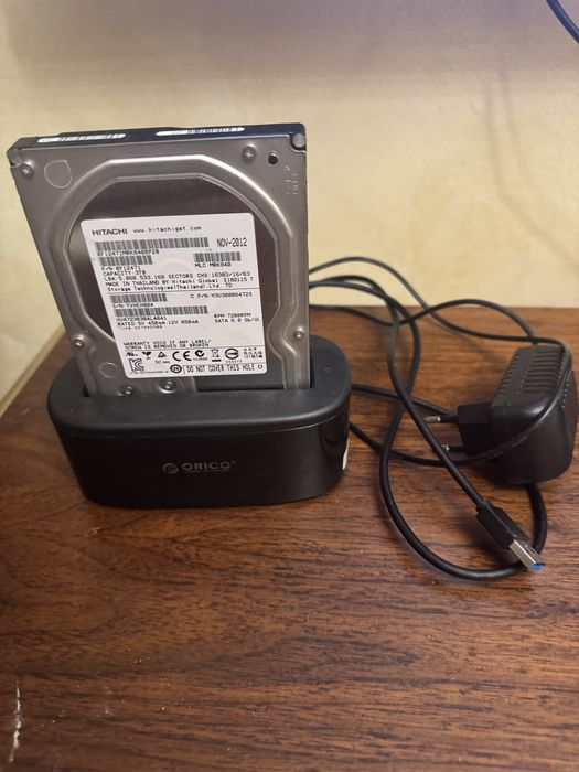 Hdd sata 3.5 capacitate 3tb cu adaptor invlus