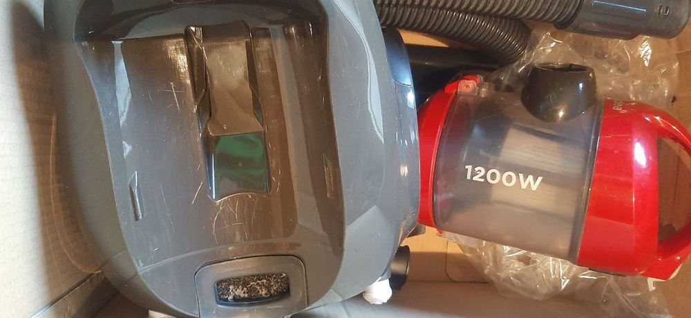 Продам пылесос очень легкий, компактный