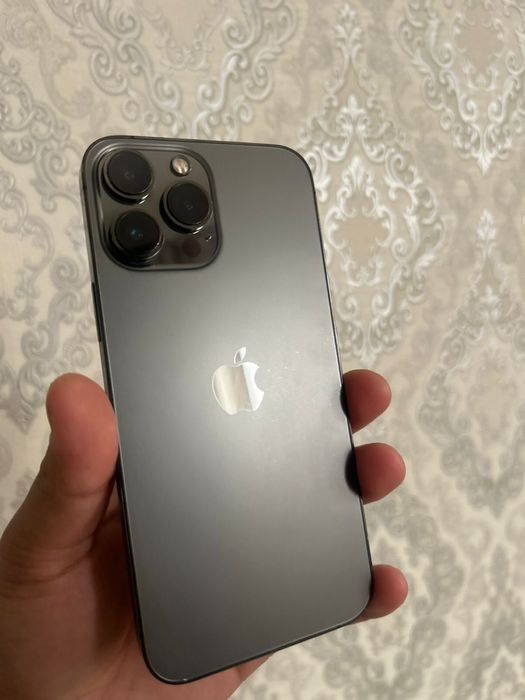 13 Про Макс 256 ГБ 82АКБ