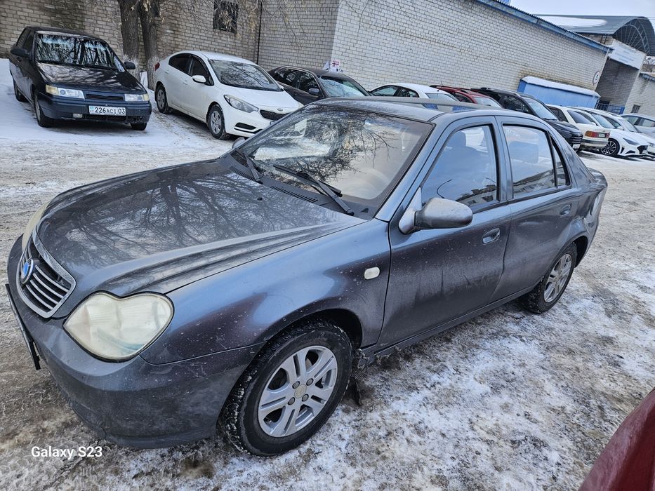 Продам машину  ...