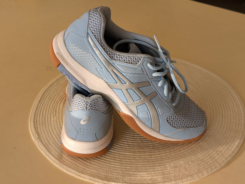Дамски спортни маратонки Asics Gel-Rocket 8 / 39,5 номер