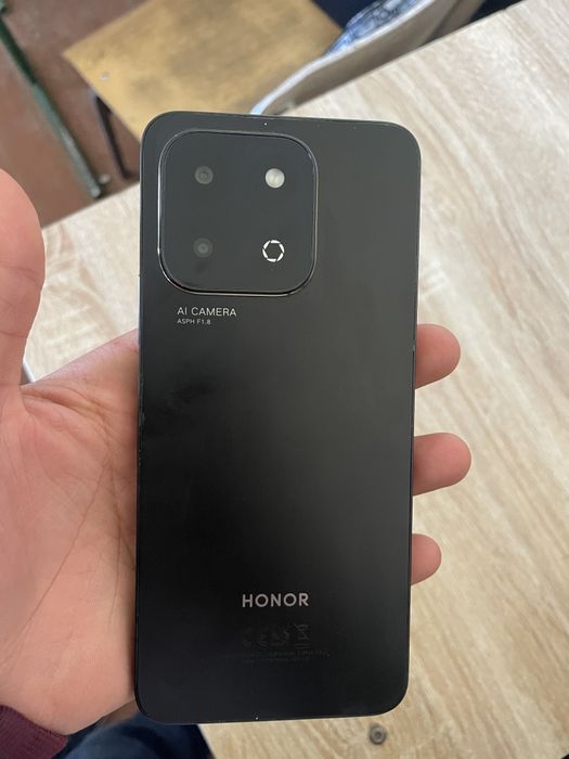 Honar x 6 b telefoni