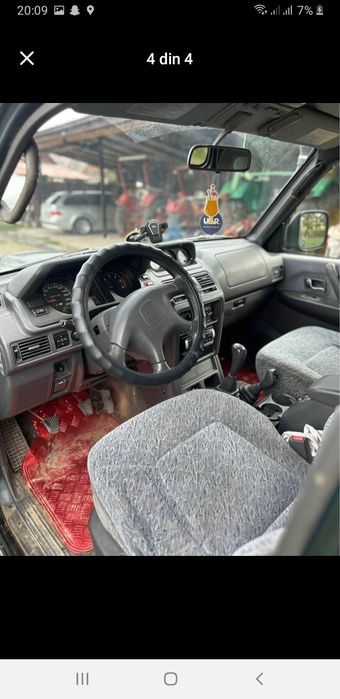 Vand pajero autoutilitara