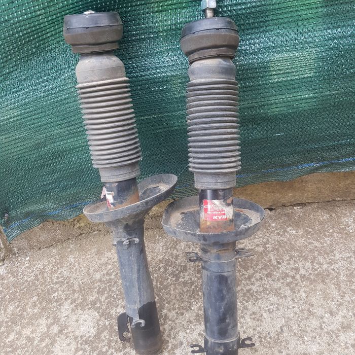 В добро състояние са целия комплект е тази цена