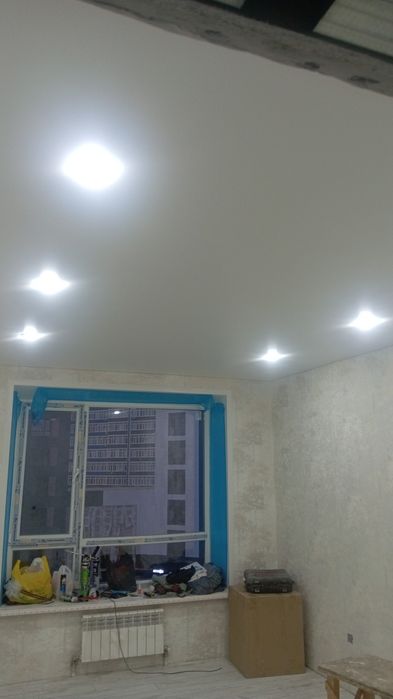 Натяжные потолки