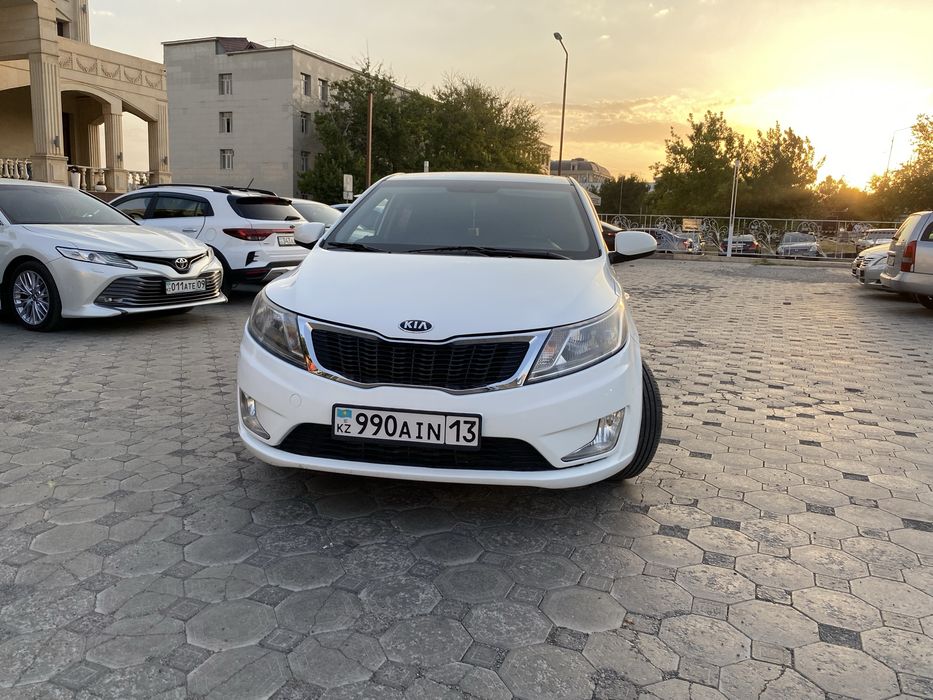 KiaRio сатылады.