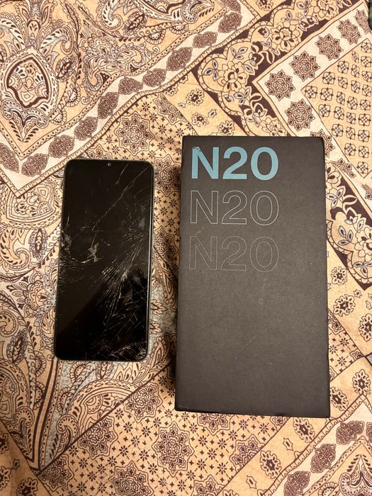 Телефон one plus Nord n20 se