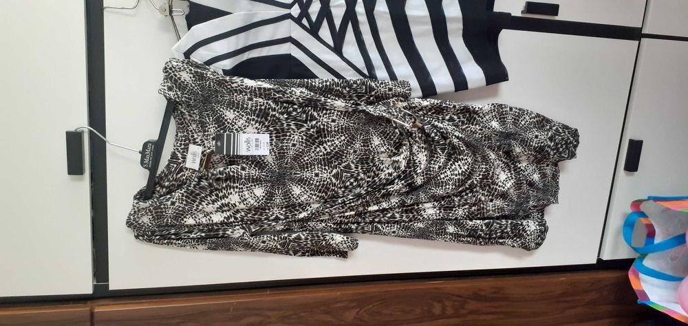 Английски нови рокли -wallis,Miusol,ever pritty и др