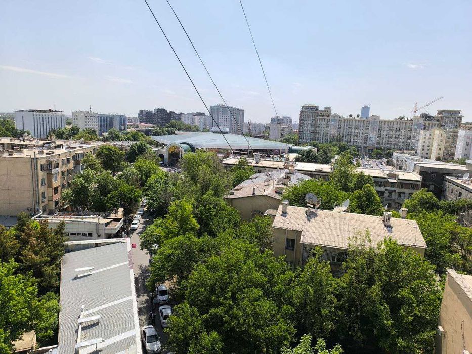 Сдается квартира 1/9/9 в центре города. Госпитальный рынок.