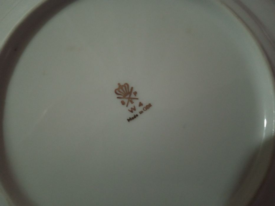 Продаются тарелки