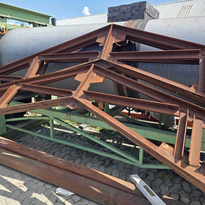 Trei ferme metalice pentru acoperiș hală cu deschidere de 11 m