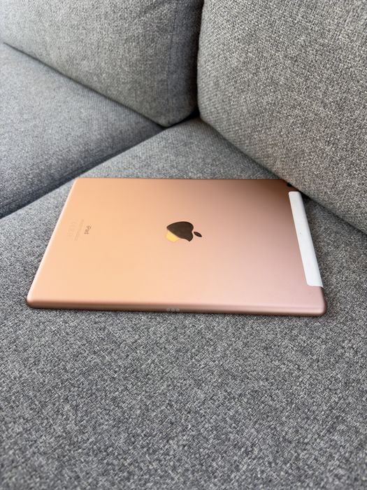 Ipad 8-ма Генерация, 32GB wifi + cellular