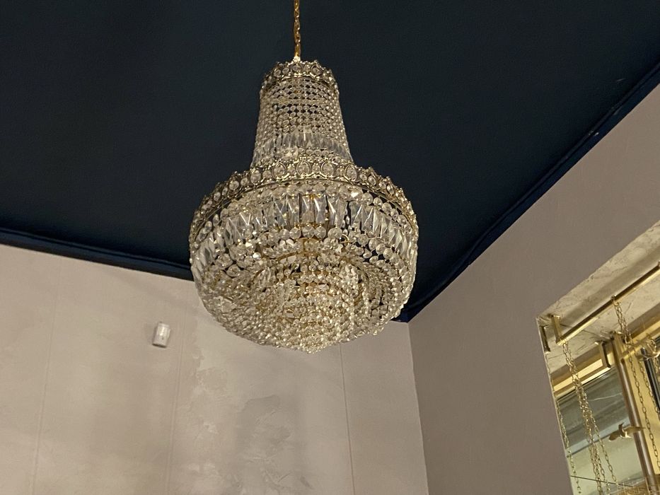 Люстра для гостинной