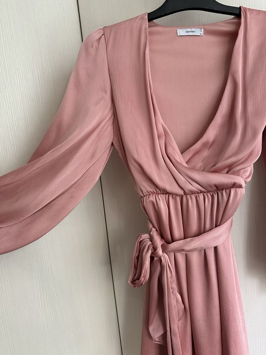 Розова рокля Reserved XS