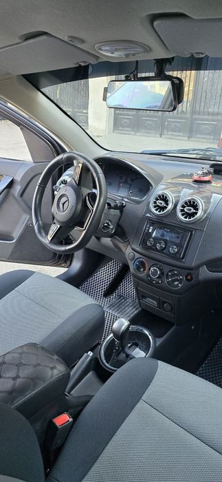 Ijaraga beriladi nexia 3 xolati alo 150 ming