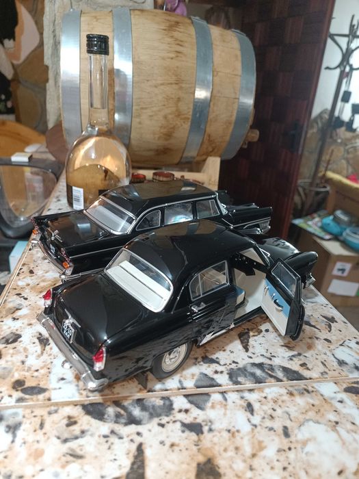 ВОЛГА ВАРШАВА 1:24 Чайка газ Gaz 13 - 1:18 мащаб и други