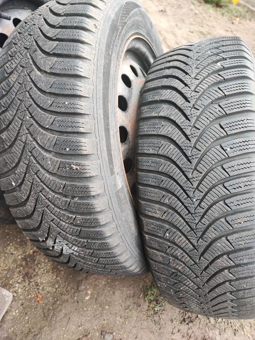 Cauciucuri pt iarna 205/55/16