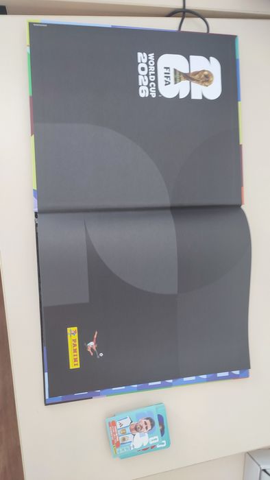 Албум Panini world cup 2026 твърди корици + 100 неповтарящи се незалепени стикера