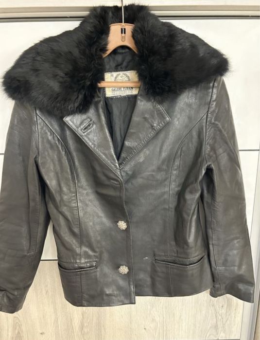 Яке от естествена кожа и заешки косъм