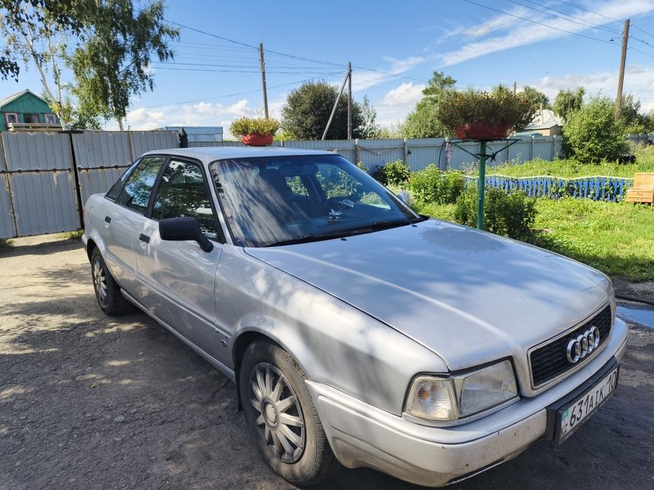Продам Ауди 80 б4