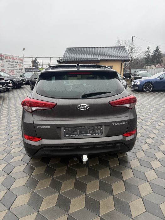 Hyundai Tucson,1700cc,diesel,An 2016,euro6,Km 242000.