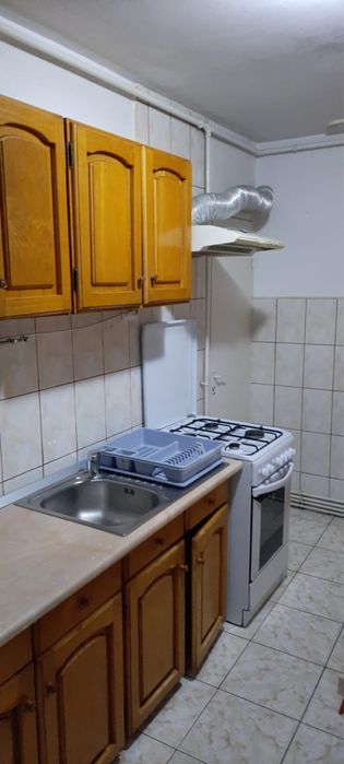 Inchiriez apartament 2 camere Brasov Astra