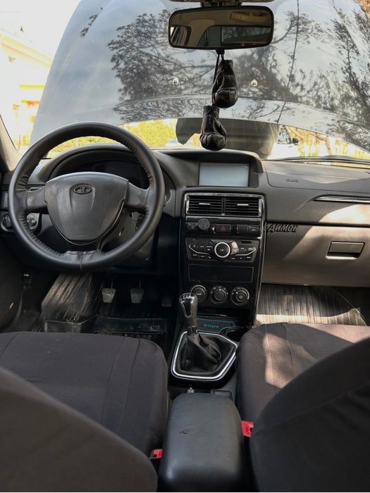 Приора универсал