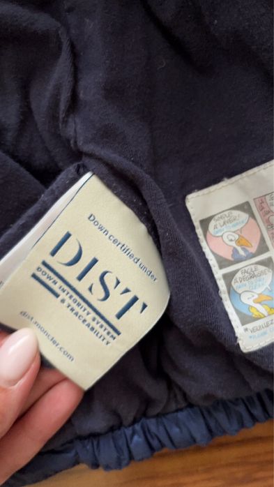 Елек Moncler с гъши пух