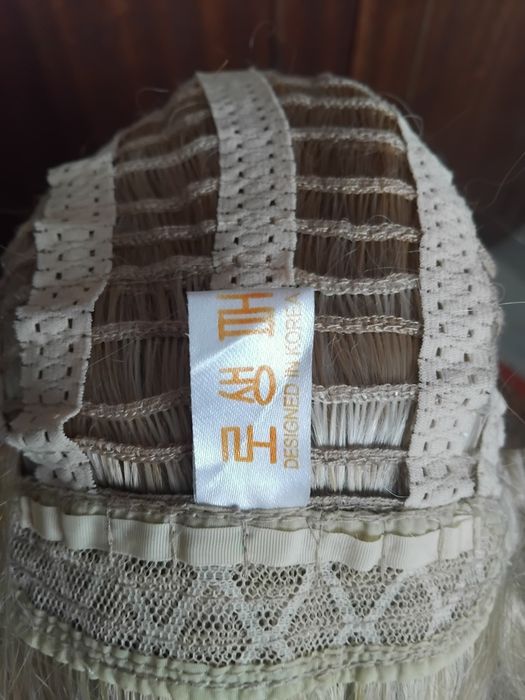 Продам парик женский