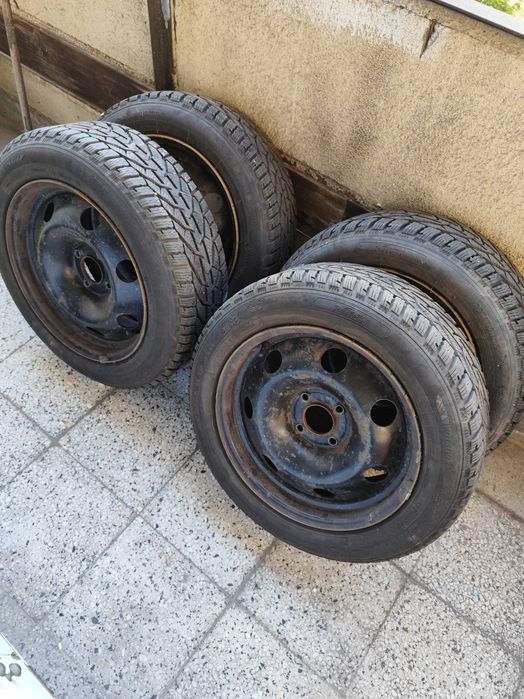 Гуми с джанти 205/55 R16