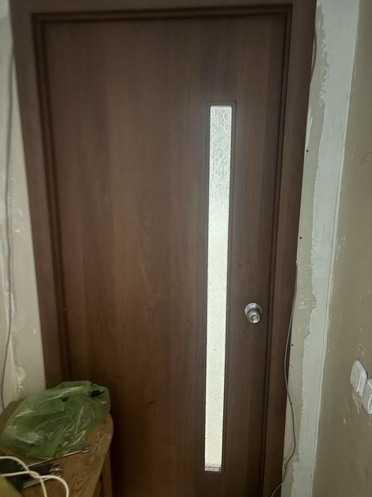 Продам межкомнатные двери