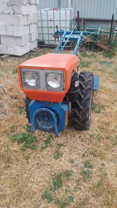 Motocultor 18 cai pornire la cheie , lombardini
