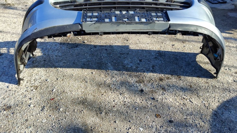 Bara fata Peugeot 407 gri argintiu