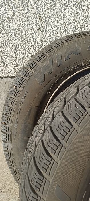 Vând set roți/anvelope/ pirelli de iarna uzate foarte puțin 165/70/13